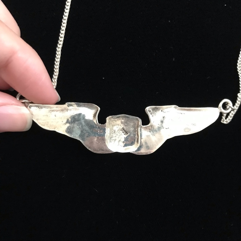 Sterling silver spread wings necklace with center stone - Picture 5 of 5